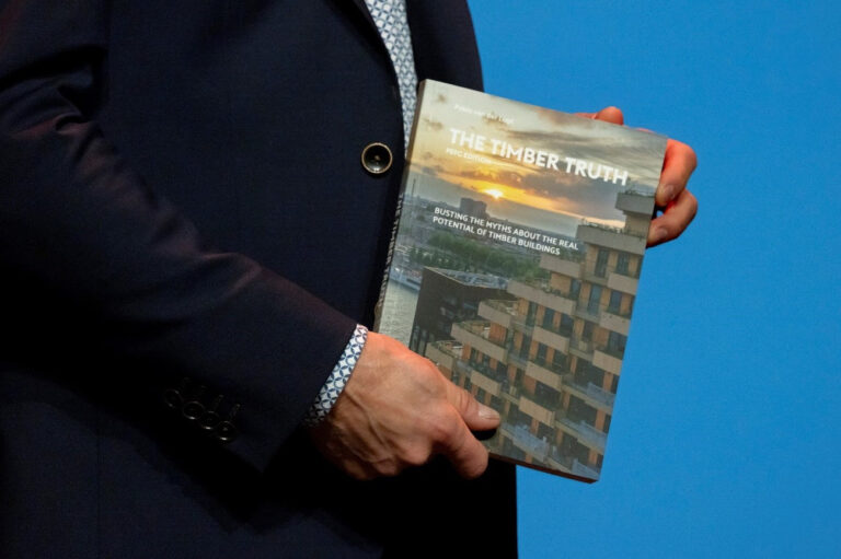 Innovación y gestión sostenible ponen fin a los mitos: PEFC lanza “The Timber Truth” para posicionar a la madera en la construcción