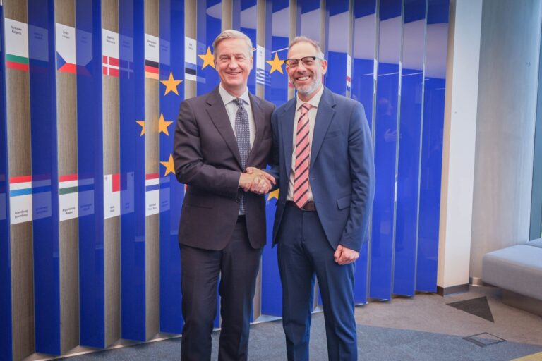 Con un mercado de 450 millones de consumidores, Argentina y la Unión Europea avanzan en una agenda de inversiones y comercio