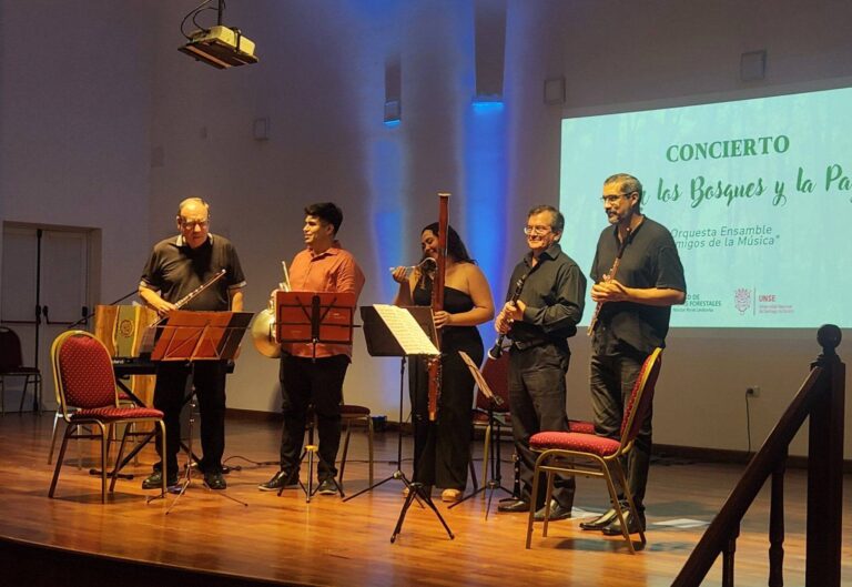 Más de 200 personas participaron del “Concierto por los Bosques y la Paz” en Santiago del Estero