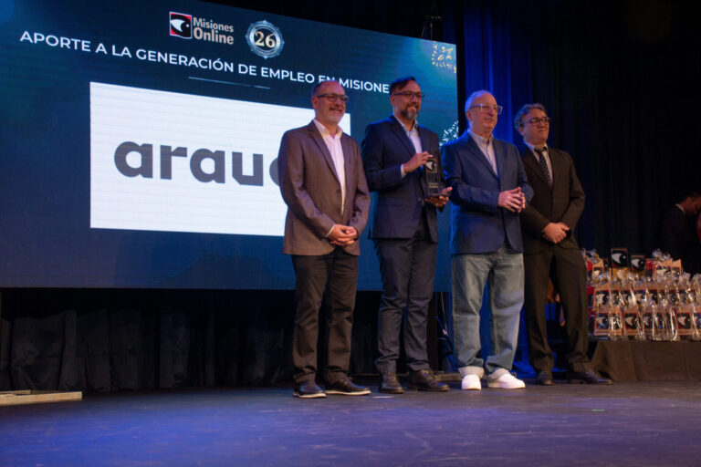 26° Aniversario de Misiones Online | Arauco, Papel Misionero y Aserradero Sauer fueron elegidas por la gente como empresas modelos en Misiones