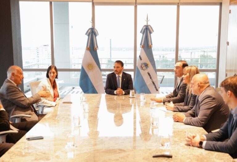 Proyecto de USD 2.000 millones en Corrientes | Desde el sector celulósico-papelero definen la inversión de ARPULP como un nuevo horizonte de crecimiento industrial para Argentina