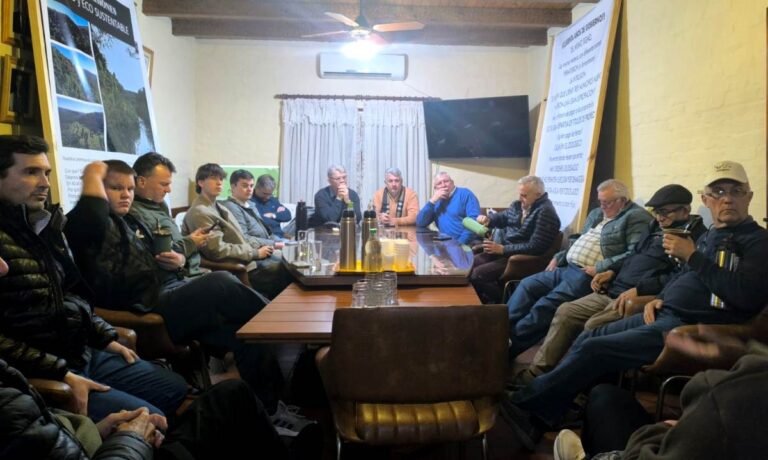 Misiones | Productores forestales y agropecuarios expresaron su preocupación por el RePIA, demoras en permisos de extracción de madera, y certificación de bonos de carbono: reclaman mayor seguridad jurídica y reglas claras para sostener las inversiones 