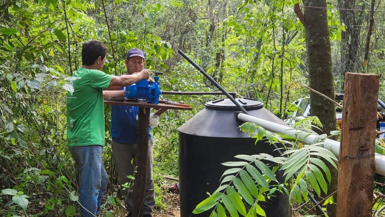 Misiones: familias rurales que participan de proyecto de restauración de la selva mejoran su acceso al agua