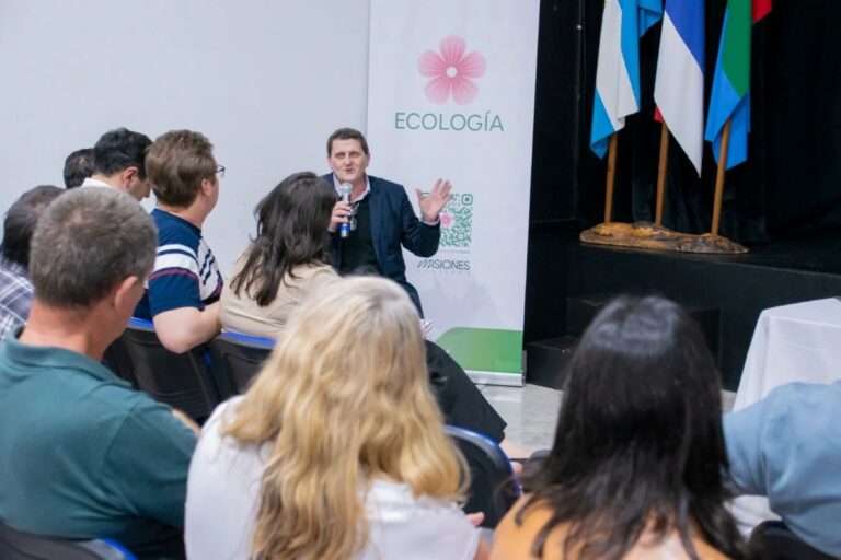 El negocio de cuidar el monte: El gobierno de Misiones explicó a intendentes y propietarios de San Vicente cómo accederán a los fondos internacionales de carbono del Programa REDD+