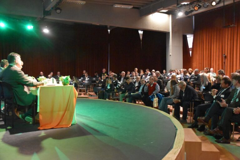 Video | Del NEA al mundo: Inversiones, logística y mercados globales en los momentos destacados del Seminario 80° Aniversario de AFoA