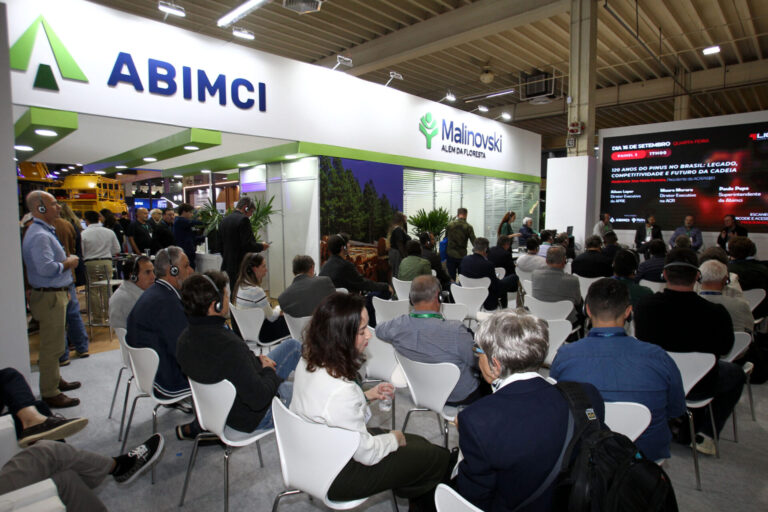 Brasil | La Semana Internacional de la Madera concluye su edición de 2026 con el sector movilizado ante los desafíos del mercado